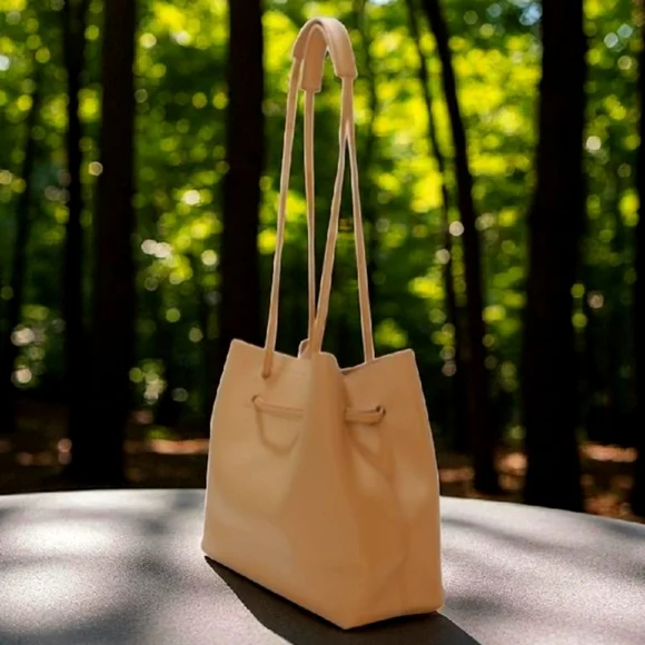 NWT 8 Other Reasons Elegant Cream Slouchy Bucket Bag - Picture 2 of 10